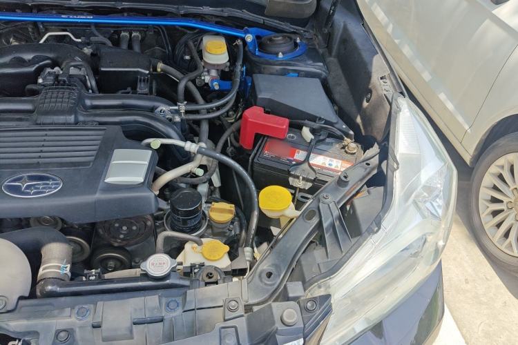 Used Subaru Forester 2015 2.5i Special Edition Commemorative Model Engine Bay Left