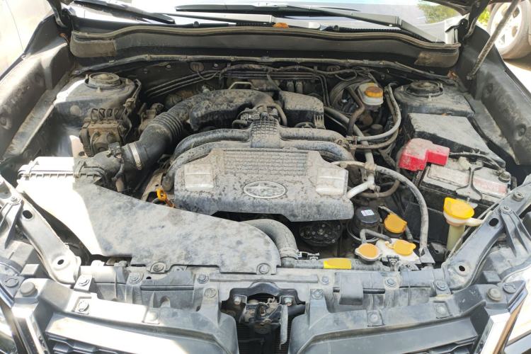 Used Subaru Forester 2015 2.0i Special Edition Commemorative Model Engine Bay