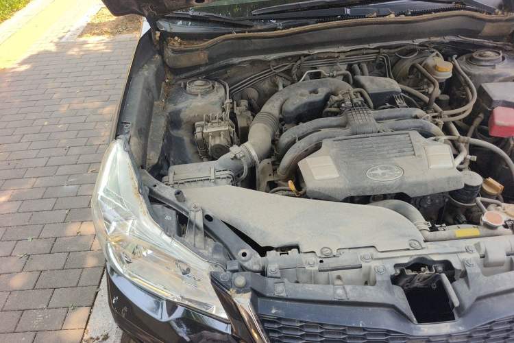 Used Subaru Forester 2015 2.0i Special Edition Commemorative Model Engine Bay Right