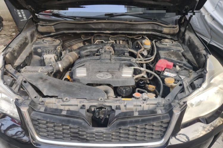 Used Subaru Forester 2015 2.0i Special Edition Commemorative Model Engine Bay