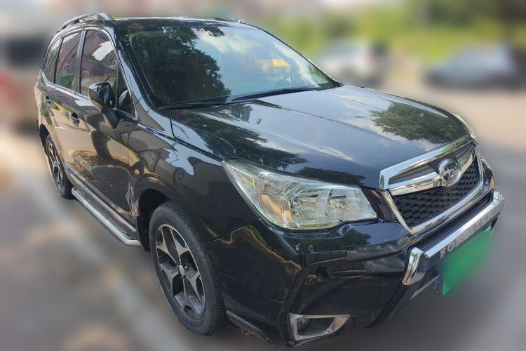 Used Subaru Forester 2015 2.0i Special Edition Commemorative Model Front Right 45 Deg