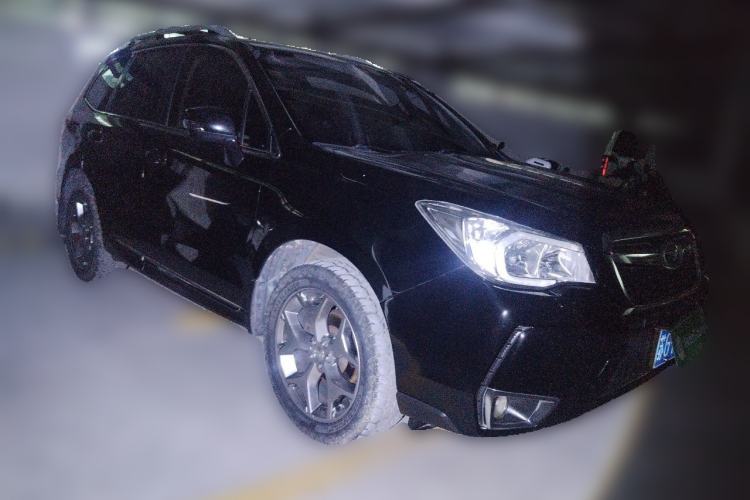 Used Subaru Forester 2015 2.5i Special Edition Commemorative Model Front Right 45 Deg