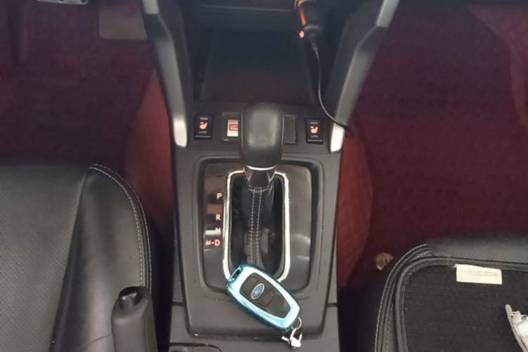 Used Subaru Forester 2015 2.5i Special Edition Commemorative Model Gear Lever