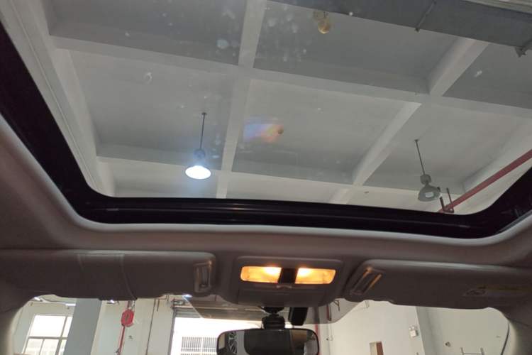 Used Subaru Forester 2015 2.0i Special Edition Commemorative Model Headliner