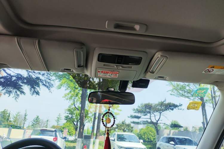 Used Subaru Forester 2015 2.0i Special Edition Commemorative Model Headliner