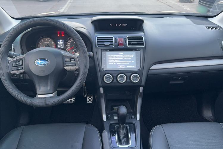Used Subaru Forester 2015 2.0i Special Edition Commemorative Model Interior 3