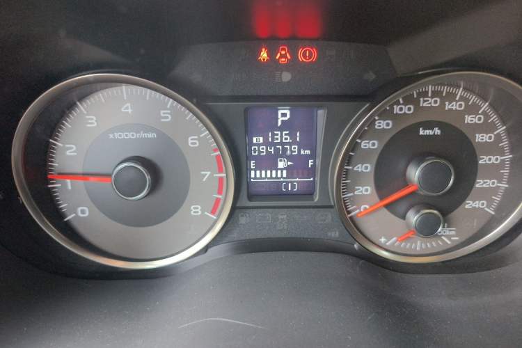 Used Subaru Forester 2015 2.0i Special Edition Commemorative Model Odometer Close Up