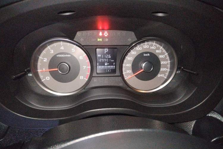 Used Subaru Forester 2015 2.5i Special Edition Commemorative Model Odometer Close Up