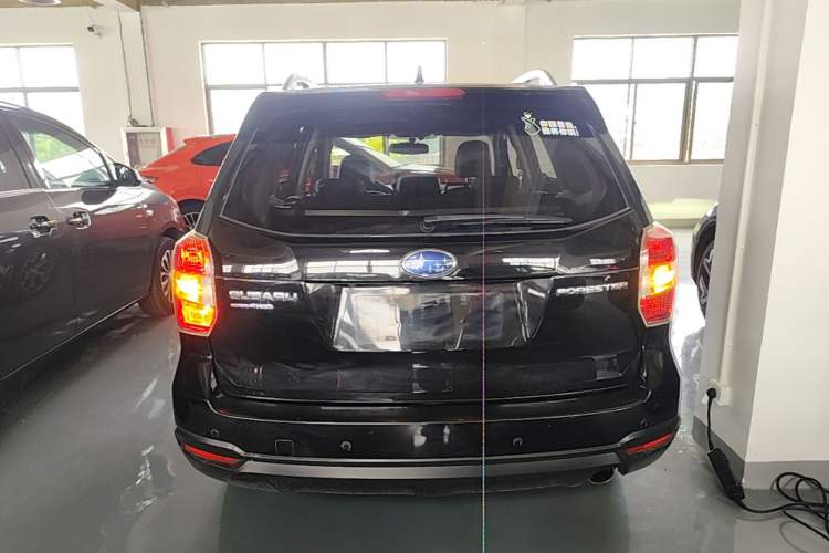 Used Subaru Forester 2015 2.5i Special Edition Commemorative Model Rear