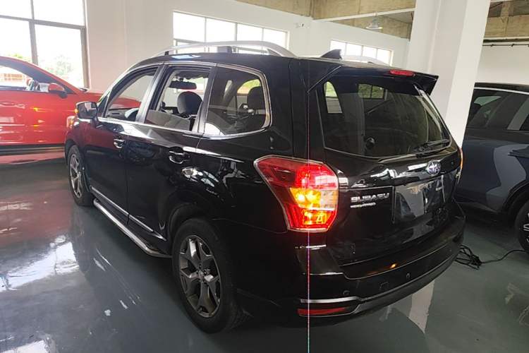 Used Subaru Forester 2015 2.5i Special Edition Commemorative Model Rear Left 45 Deg