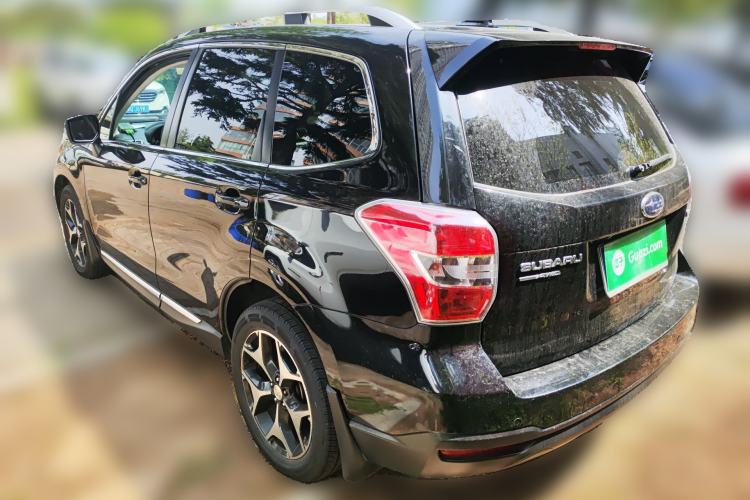 Used Subaru Forester 2015 2.0i Special Edition Commemorative Model Rear Left 45 Deg