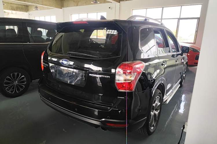 Used Subaru Forester 2015 2.5i Special Edition Commemorative Model Rear Right 45 Deg