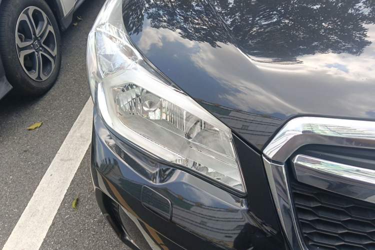 Used Subaru Forester 2015 2.5i Special Edition Commemorative Model Right Front Headlight