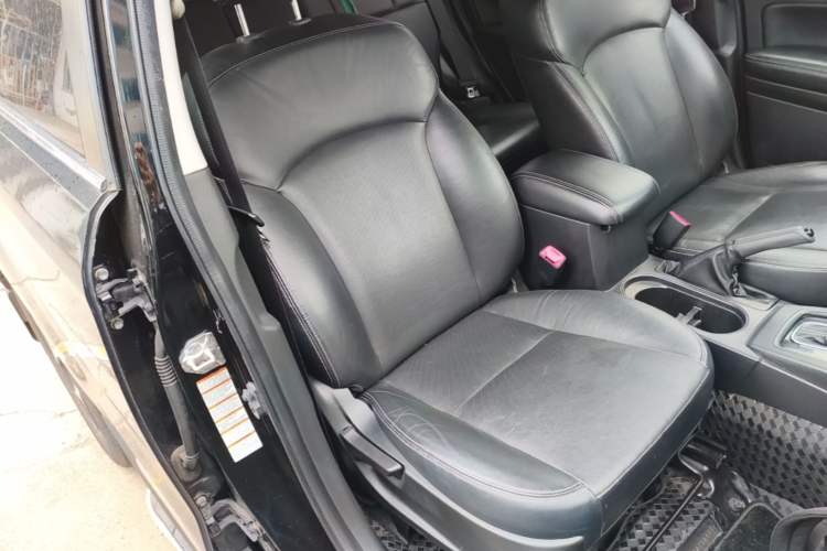 Used Subaru Forester 2015 2.0i Special Edition Commemorative Model Right Front Seat