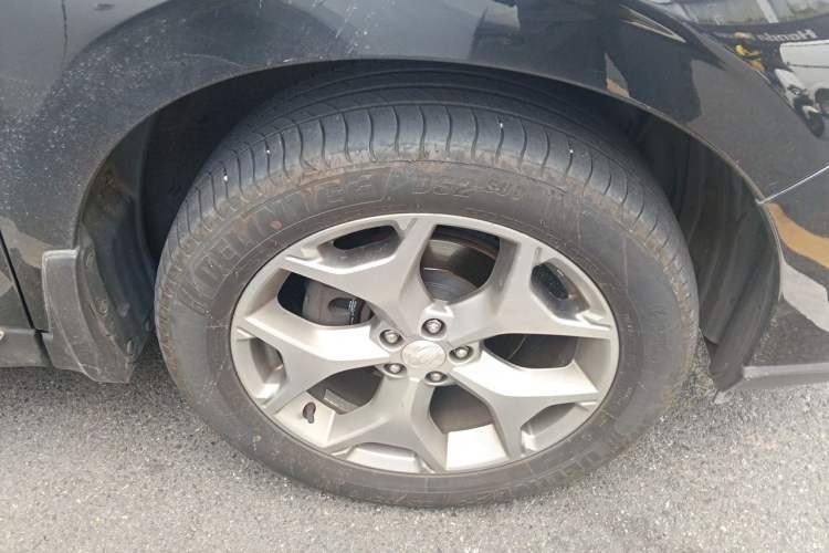Used Subaru Forester 2015 2.5i Special Edition Commemorative Model Right Front Wheel Hub