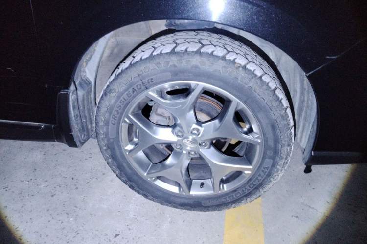 Used Subaru Forester 2015 2.5i Special Edition Commemorative Model Right Front Wheel Hub