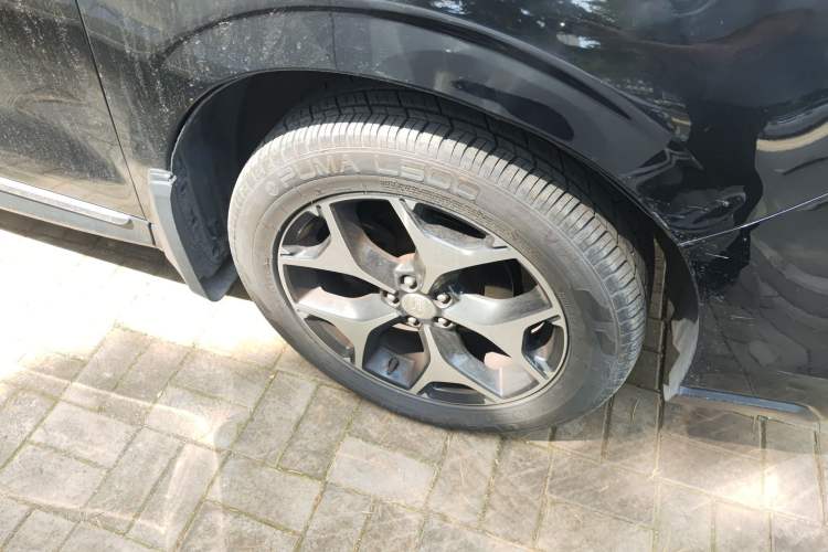 Used Subaru Forester 2015 2.0i Special Edition Commemorative Model Right Front Wheel Hub