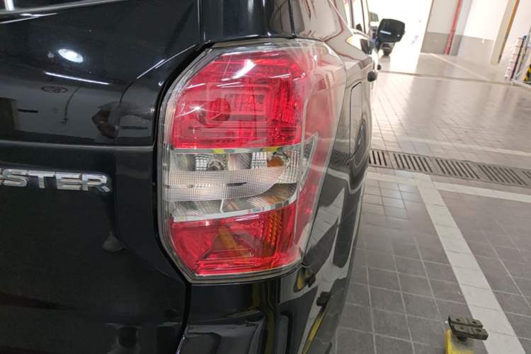 Used Subaru Forester 2015 2.0i Special Edition Commemorative Model Right Rear Taillight