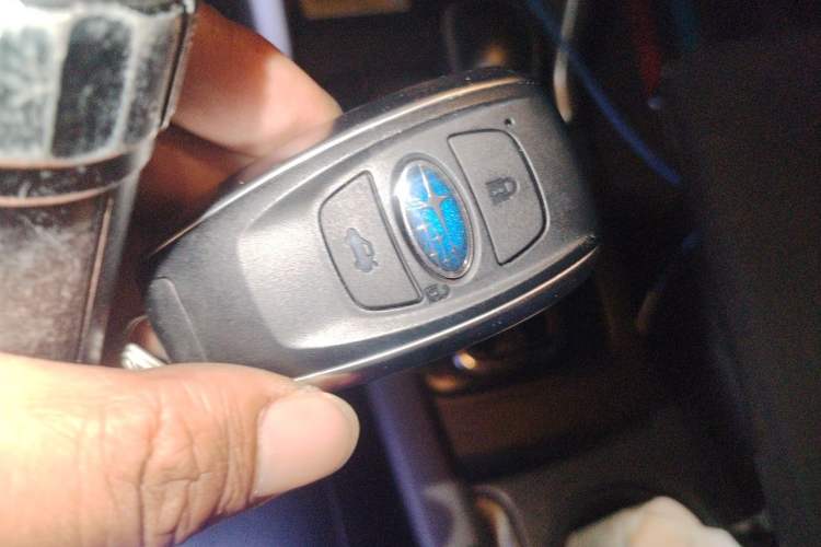 Used Subaru Forester 2015 2.5i Special Edition Commemorative Model Vehicle Key