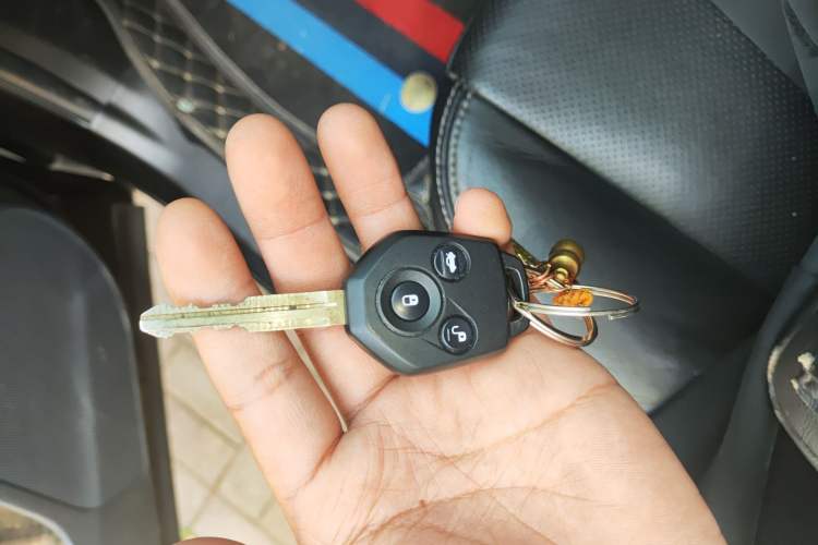 Used Subaru Forester 2015 2.0i Special Edition Commemorative Model Vehicle Key