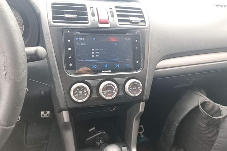 Used Subaru Forester 2015 2.0i Special Edition Commemorative Model Audio And AC Panel