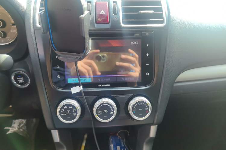 Used Subaru Forester 2015 2.0i Special Edition Commemorative Model Audio And AC Panel