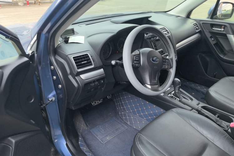 Used Subaru Forester 2015 2.0i Special Edition Commemorative Model Driver Seat