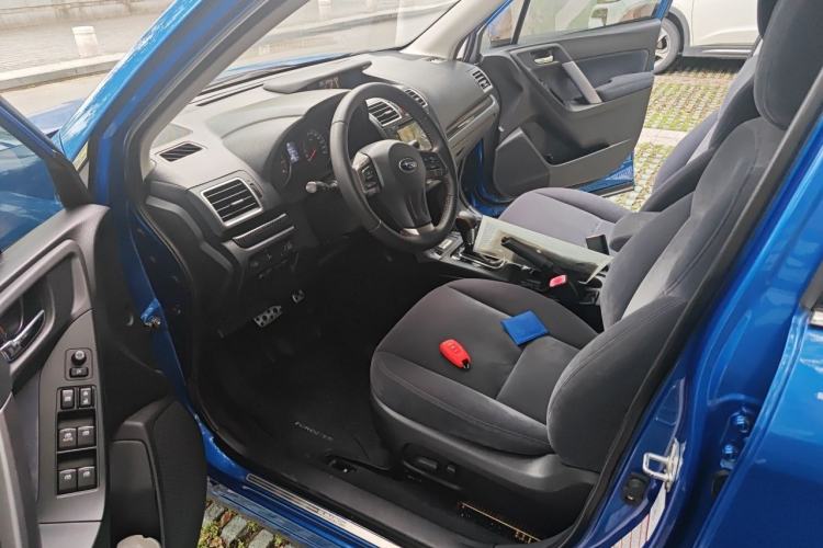 Used Subaru Forester 2015 2.5i Special Edition Commemorative Model Driver Seat