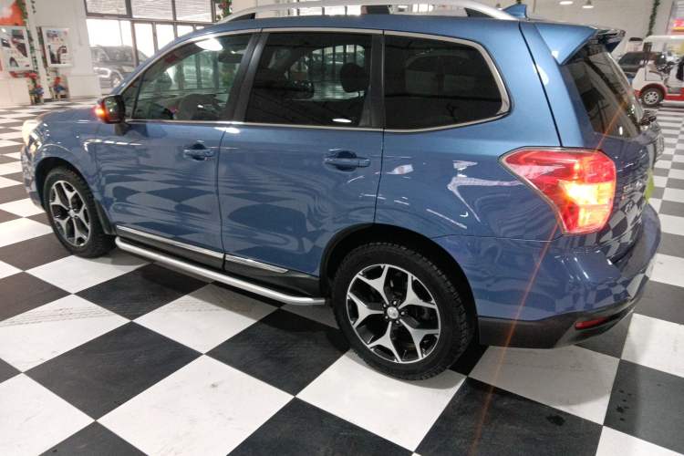 Used Subaru Forester 2015 2.0i Special Edition Commemorative Model Exterior 3