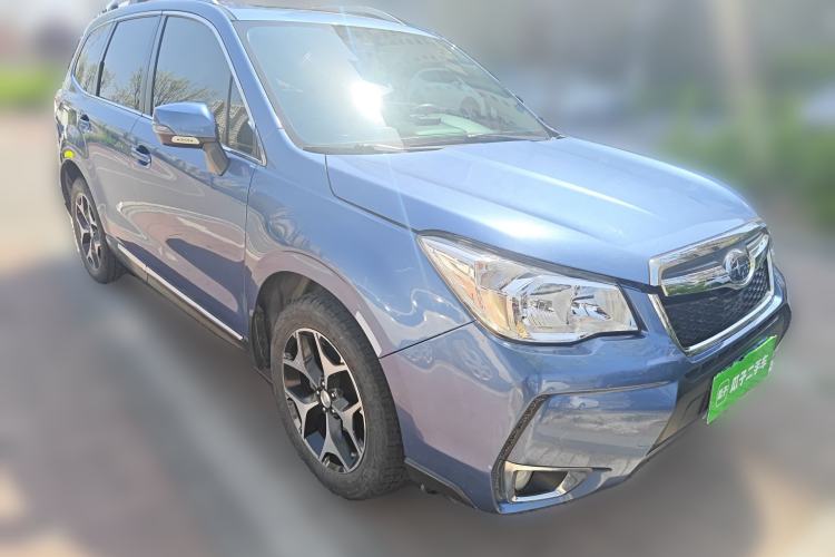 Used Subaru Forester 2015 2.0i Special Edition Commemorative Model Front Right 45 Deg