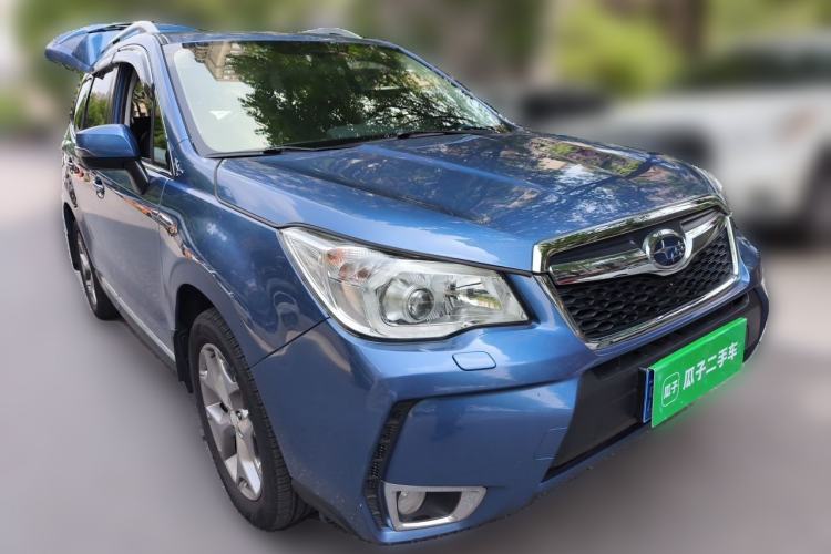 Used Subaru Forester 2015 2.5i Special Edition Commemorative Model Front Right 45 Deg