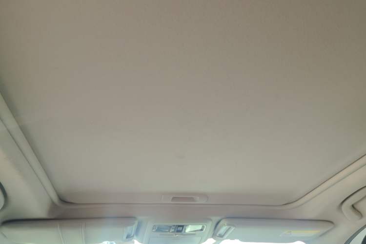 Used Subaru Forester 2015 2.0i Special Edition Commemorative Model Headliner