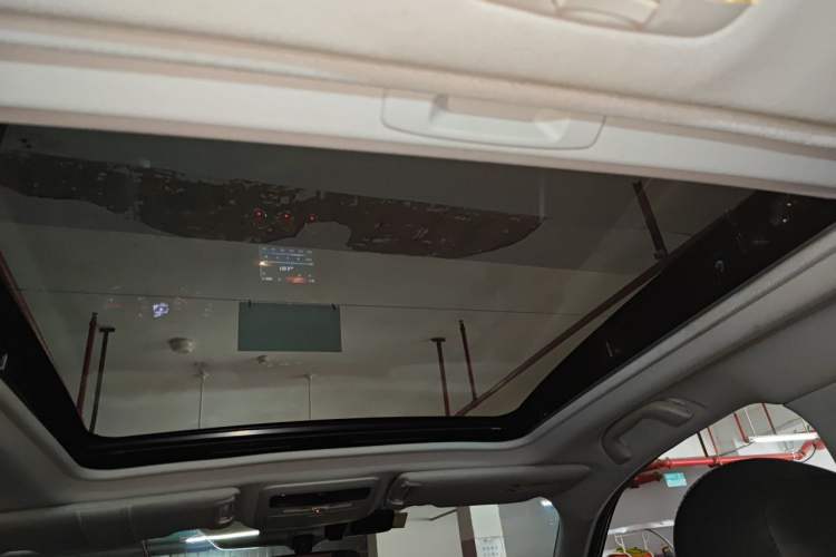 Used Subaru Forester 2015 2.0i Special Edition Commemorative Model Headliner