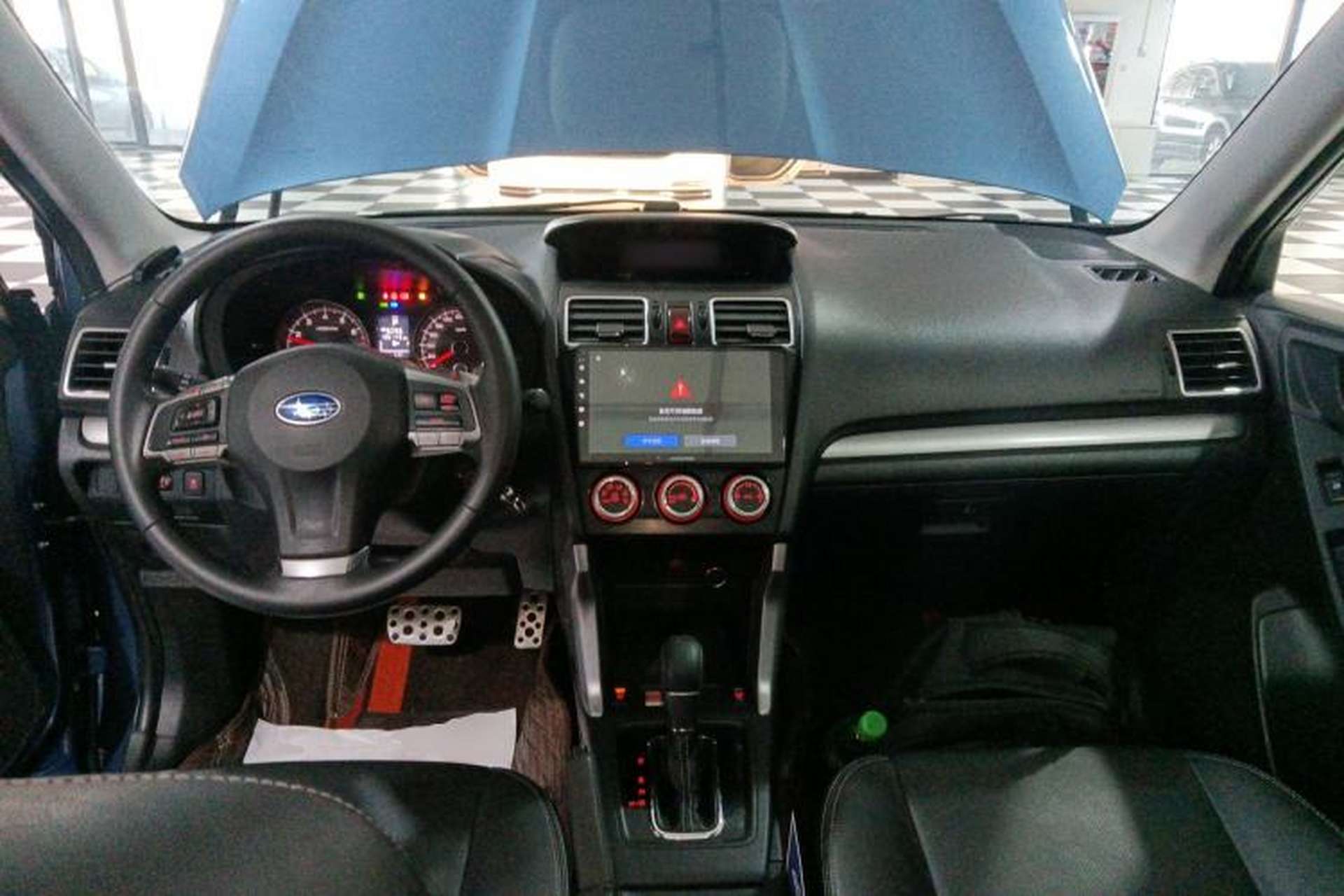Used Subaru Forester 2015 2.0i Special Edition Commemorative Model Interior 2