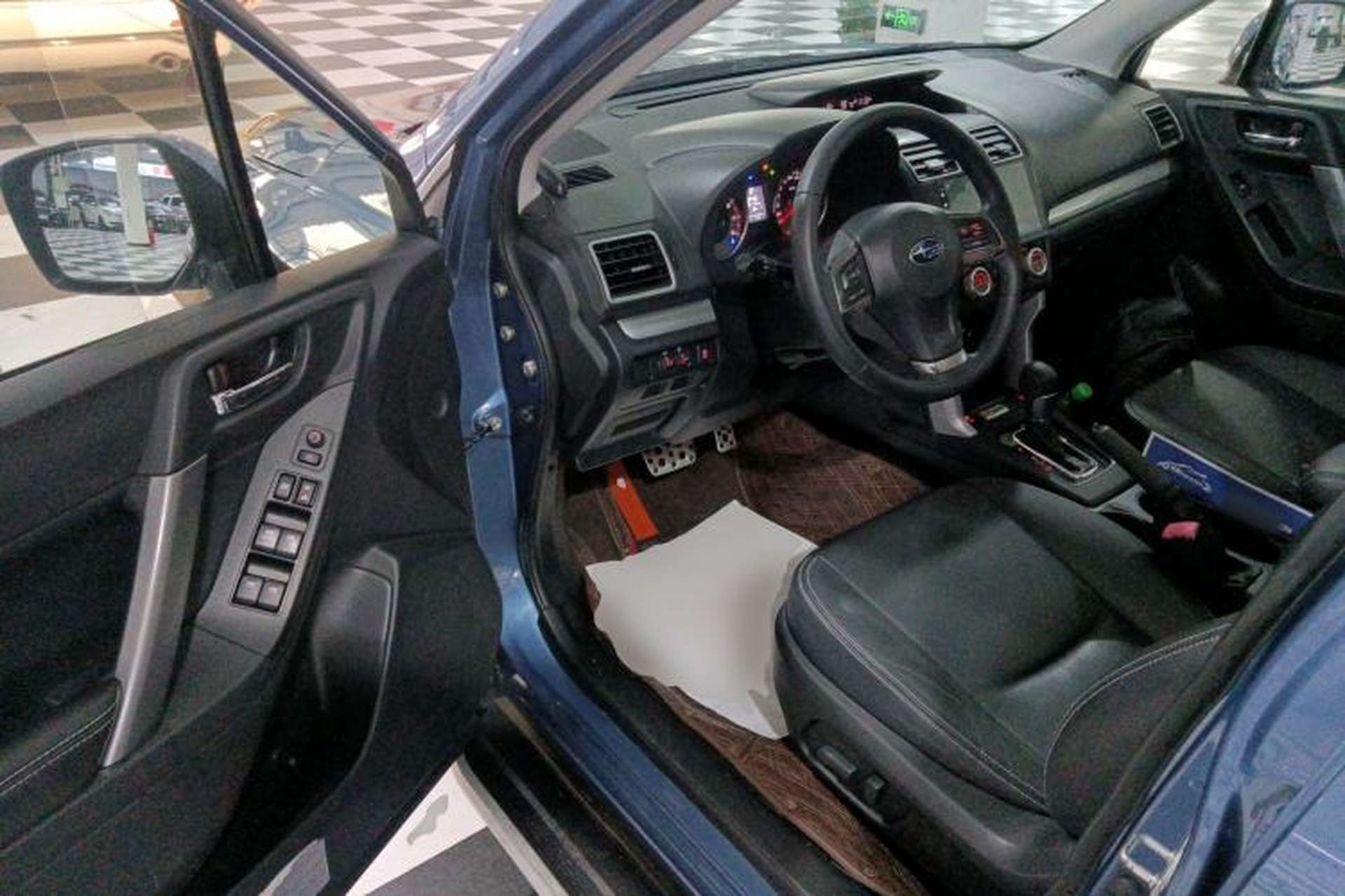 Used Subaru Forester 2015 2.0i Special Edition Commemorative Model Interior 3