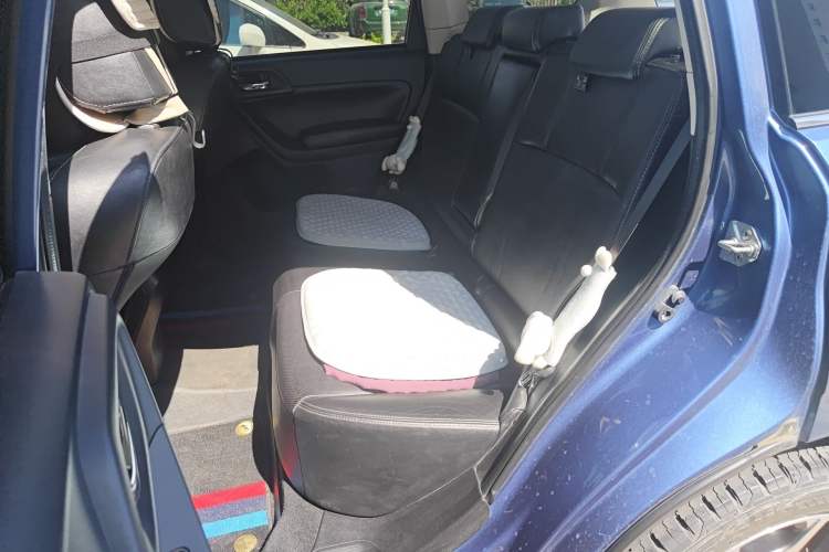 Used Subaru Forester 2015 2.0i Special Edition Commemorative Model Left Rear Seat