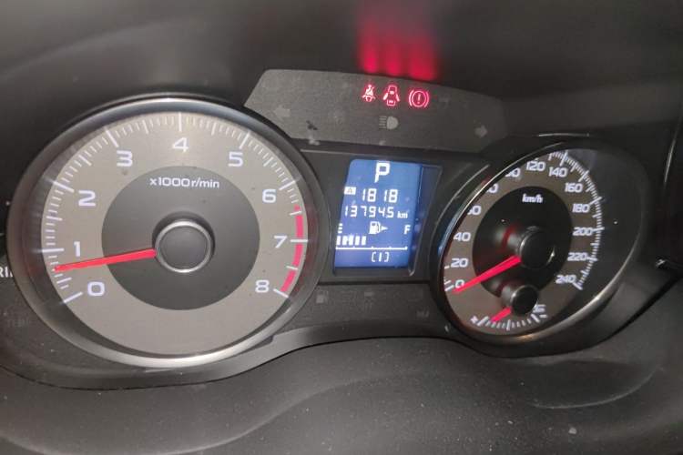 Used Subaru Forester 2015 2.0i Special Edition Commemorative Model Odometer Close Up