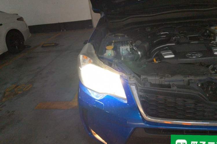 Used Subaru Forester 2015 2.5i Special Edition Commemorative Model Right Front Headlight