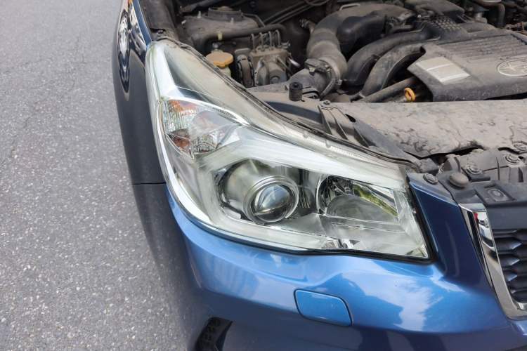 Used Subaru Forester 2015 2.5i Special Edition Commemorative Model Right Front Headlight