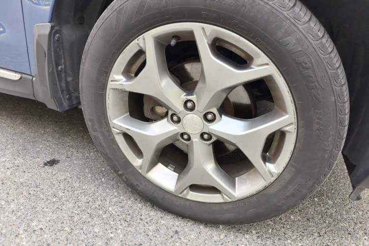 Used Subaru Forester 2015 2.5i Special Edition Commemorative Model Right Front Wheel Hub