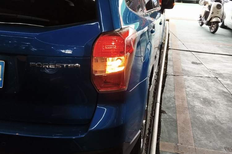 Used Subaru Forester 2015 2.5i Special Edition Commemorative Model Right Rear Taillight