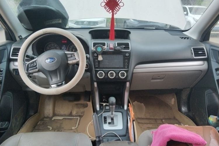 Used Subaru Forester 2015 2.5i Luxury Enjoyment Edition Center Console