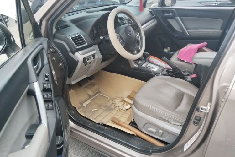 Used Subaru Forester 2015 2.5i Luxury Enjoyment Edition Driver Seat
