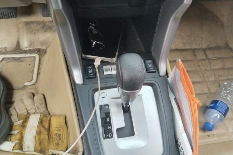Used Subaru Forester 2015 2.5i Luxury Enjoyment Edition Gear Lever