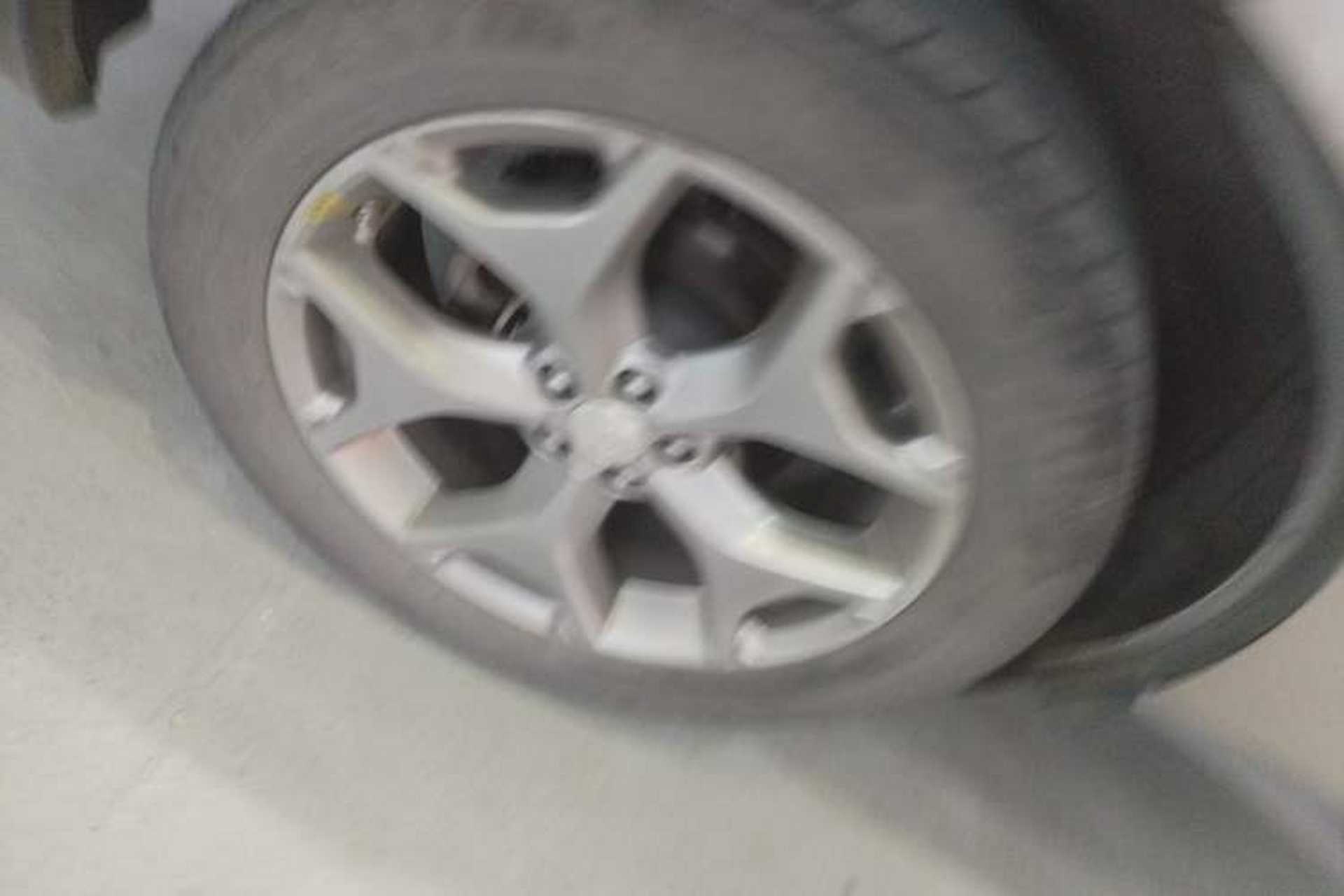 Used Subaru Forester 2015 2.5i Special Edition Commemorative Model Right Rear Wheel Hub