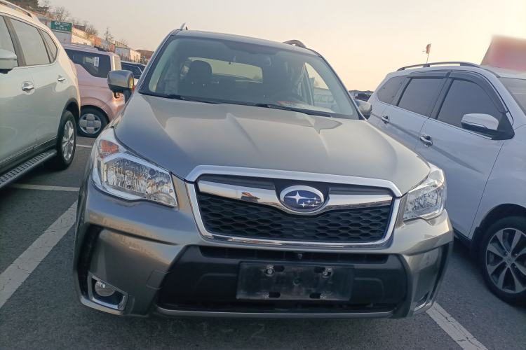Used Subaru Forester 2015 2.0i Special Edition Commemorative Model Exterior 1