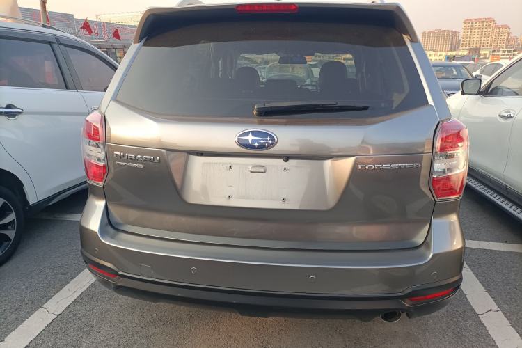 Used Subaru Forester 2015 2.0i Special Edition Commemorative Model Exterior 4