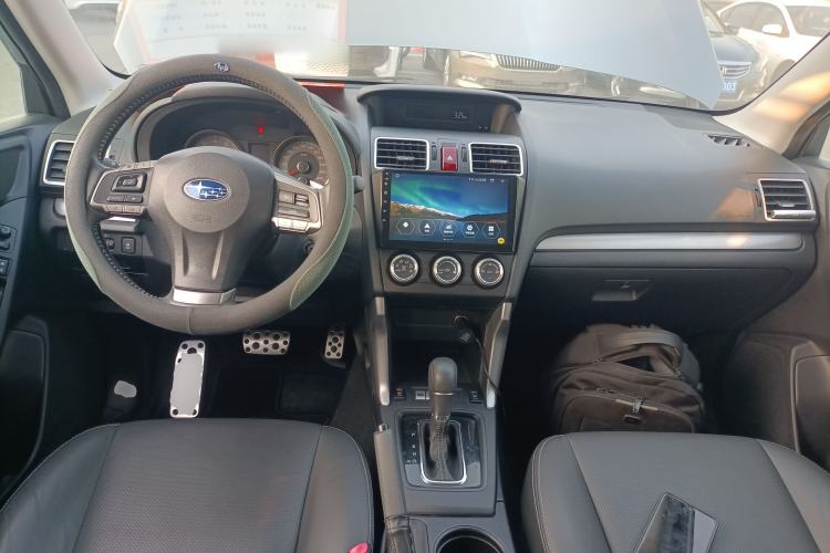 Used Subaru Forester 2015 2.0i Special Edition Commemorative Model Interior 2