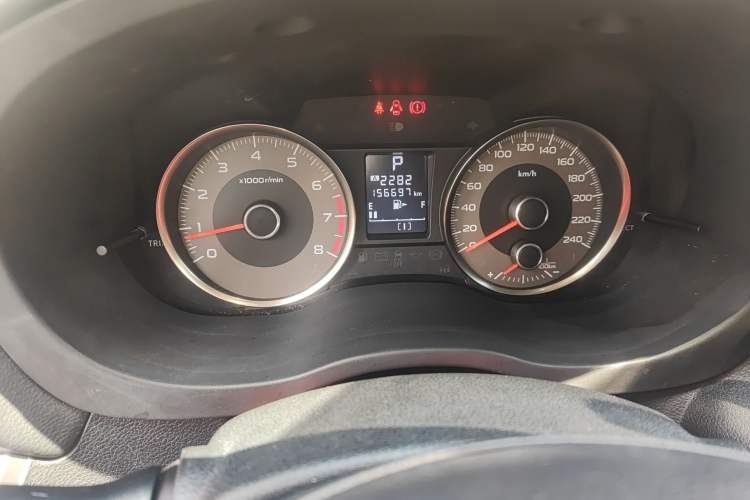 Used Subaru Forester 2015 2.0i Special Edition Commemorative Model Odometer Close Up