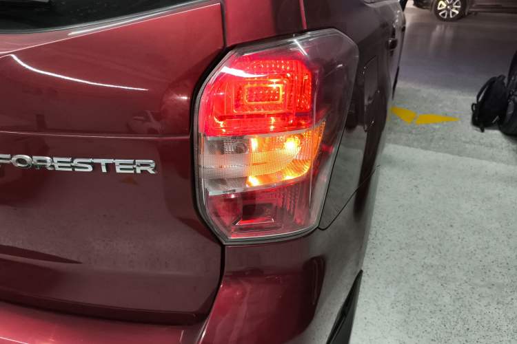 Used Subaru Forester 2015 2.5i Special Edition Commemorative Model Right Rear Taillight